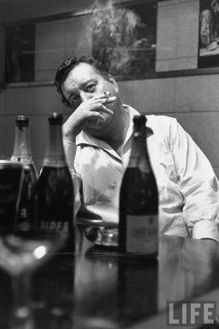 Illustration for article titled Jackie Gleason Shows Us The Proper Way To Bomb On TV: With Self-Deprecation And Booze