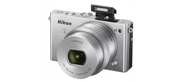 Nikon 1 J4: An Interchangeable-Lens Camera That's All About "Features"