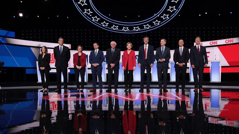 Illustration for article titled Here's Every 2020 Democratic Presidential Candidate's Plan to Legalize Weed