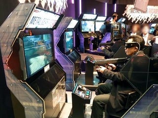 Illustration for article titled Metal Gear Arcade Lurches Out For Fresh Air