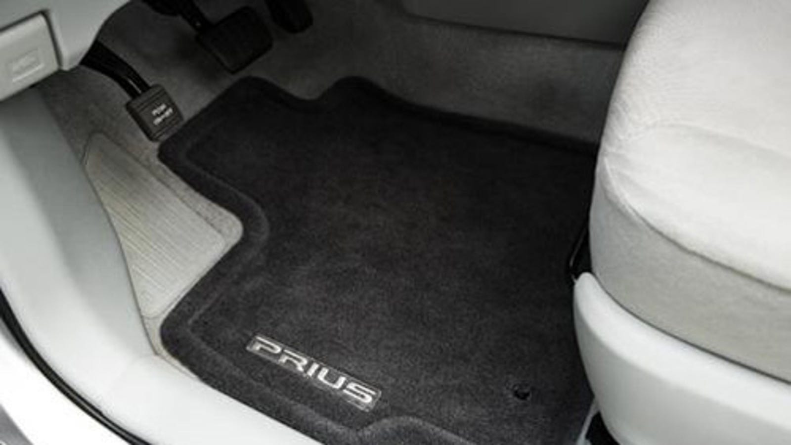 Report Lexus Floor Mat Almost Caused Fiery Death Before