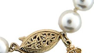 Illustration for article titled A ComplAKAted Kind of Sisterhood