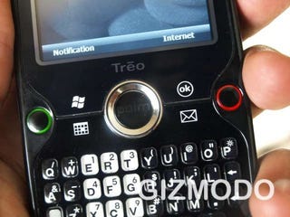 Illustration for article titled Palm Treo Pro Finds A US Carrier, Is It AT&T?
