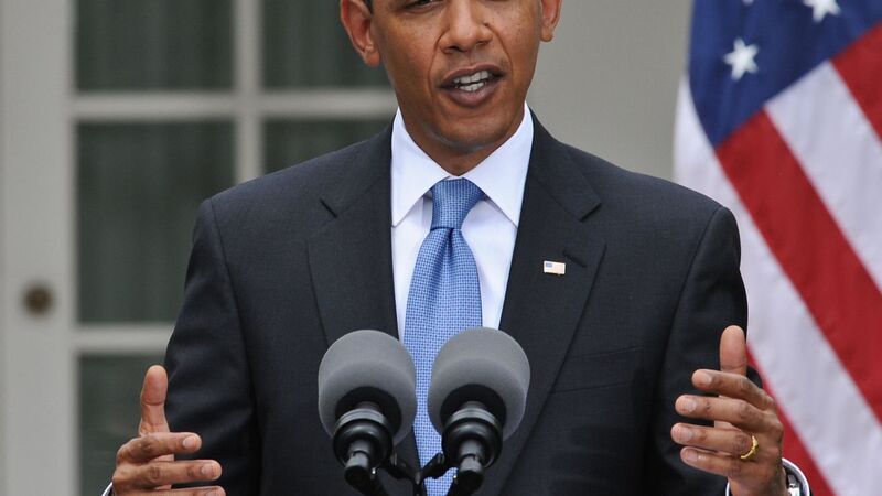 Illustration for article titled Better than Nothing? Obama to OK Benefits for Same-Sex Partners