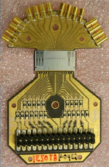 Illustration for article titled Intel Silicon Photonics Chip Is World's Fastest (and Prettiest)