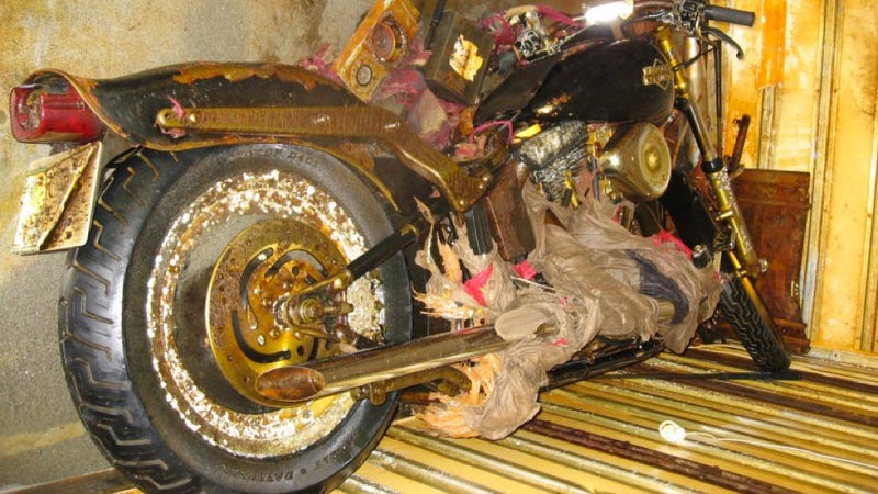 Illustration for article titled This Harley Lost In The Japanese Tsunami Just Washed Up On A Canadian Beach