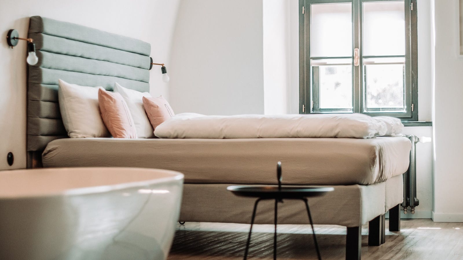 QnA VBage Should You Book an Airbnb That Has No Reviews?