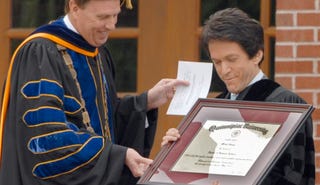 Illustration for article titled The Five Geniuses You Meet In Heaven: Mitch Albom Discovers The Apple Store