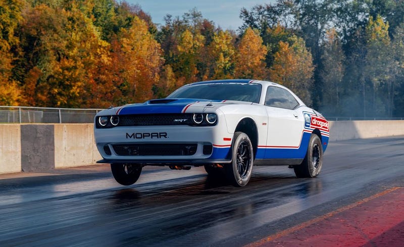 Illustration for article titled The 2020 Dodge Challenger Drag Pak Will Allow 50 People To Run 7s
