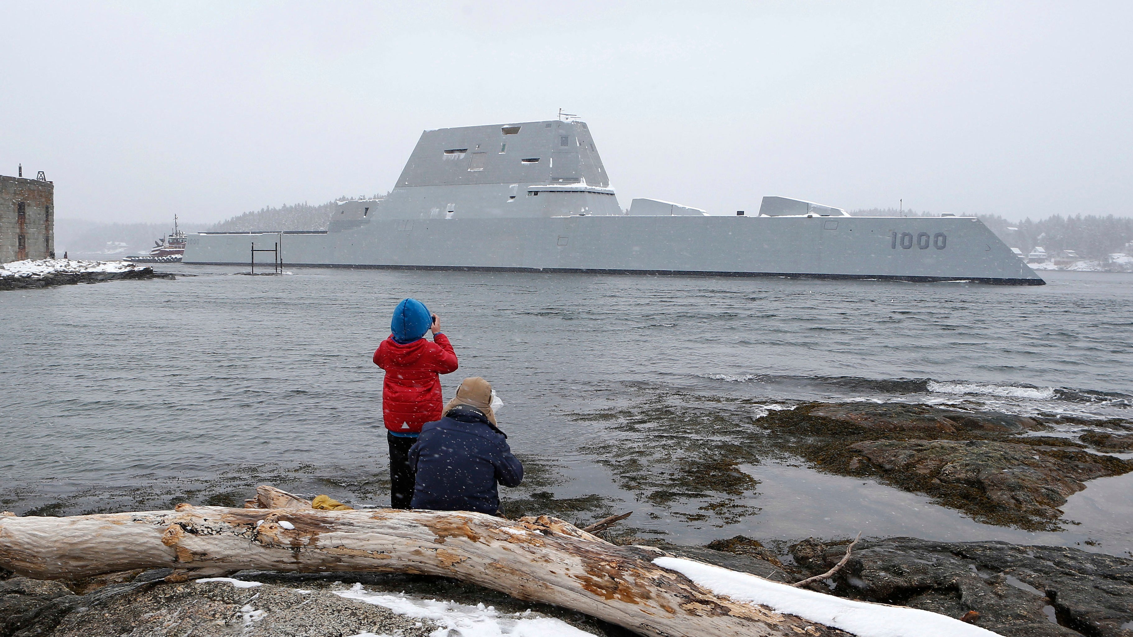 The New Zumwalt Stealth Destroyer Is Too Stealthy