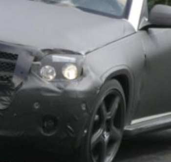 Illustration for article titled Spy Photos: Still More on the 2009 Mercedes GLK Mini Ute