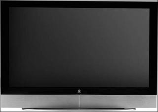 Illustration for article titled Vizio Starts HDTV Price Wars with $1,000 42-inch Plasma