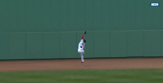 Illustration for article titled Mookie Betts Makes A Gorgeous Catch In Center Field
