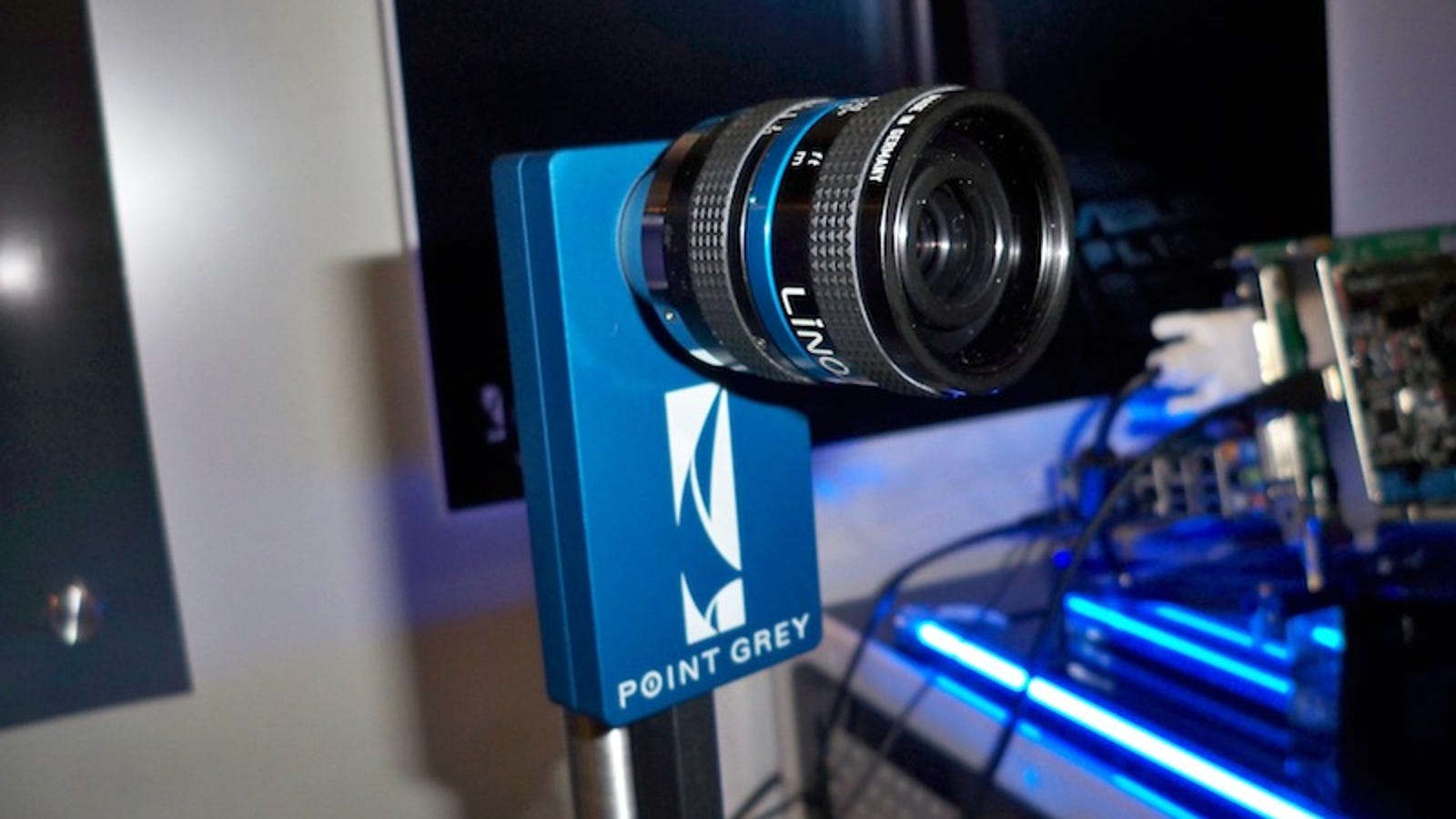 World S First Usb 3 0 Webcam Streams Uncompressed 1080p Video