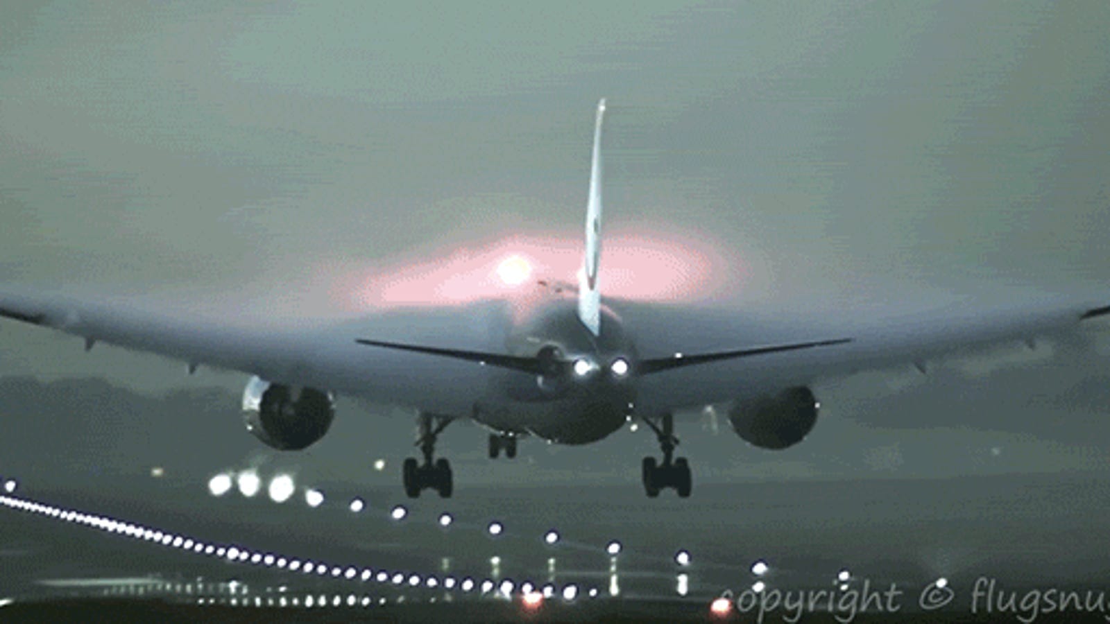 Приземление самолета анимация