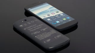 Illustration for article titled The Next Yota Dual-Screen E-Ink Phone Will Make It to the U.S.