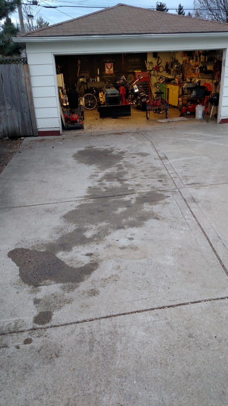 Illustration for article titled Concrete cleaning advice?