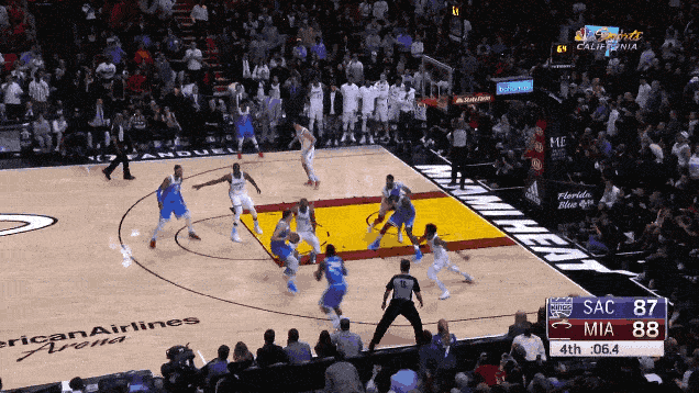 f9vgejaoasvix7e6hrws.gif