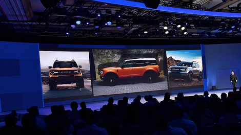 2020 Ford Bronco First Look Latest Car News Kelley Blue Book