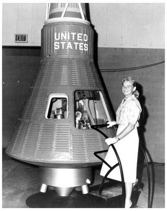Illustration for article titled Grounded: Why Thirteen Women Never Made It To Space