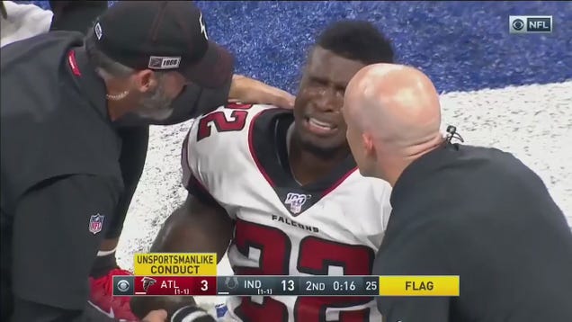 ur3gw1xcyr5ewy1st7fn.jpg
