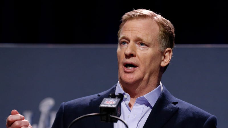 Illustration for article titled Roger Goodell Admits Job Would Be Easier If He Watched Football