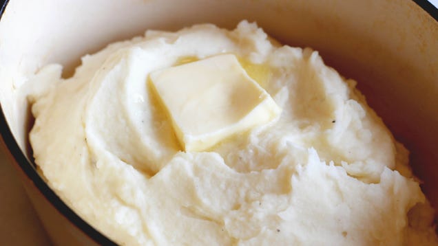 You Can Freeze and Reheat Mashed Potatoes for Thanksgiving