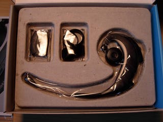 Illustration for article titled Sennheiser BW900 Bluetooth Headset Finally Available