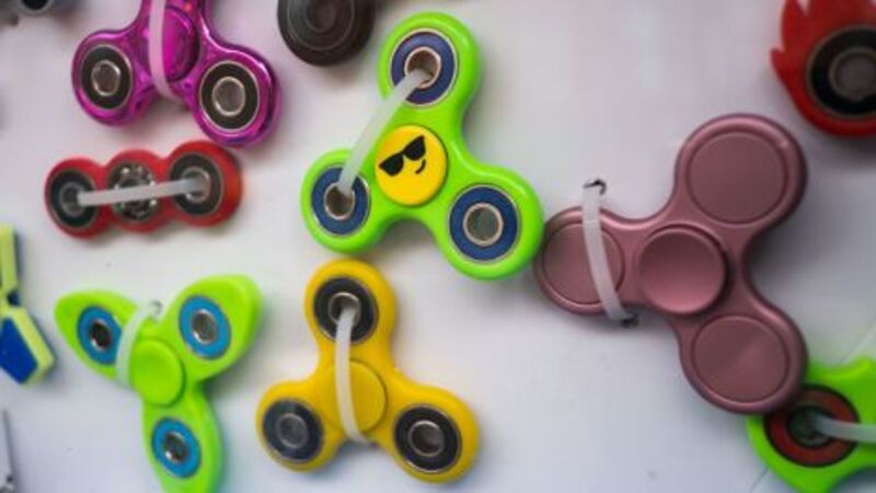 Russian Government Investigating Fidget Spinners, a 'Political Technology' That 'Controls Children' - Gizmodo