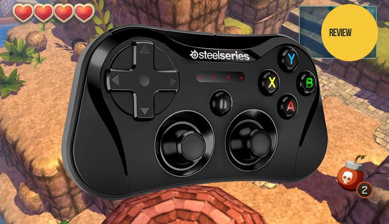Illustration for article titled The First Official Wireless iOS Gamepad Is Small. Maybe Too Small.