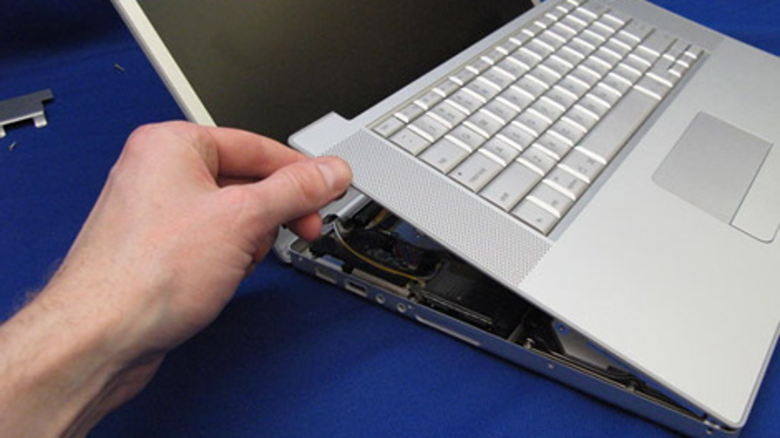 replace macbook pro harddrive