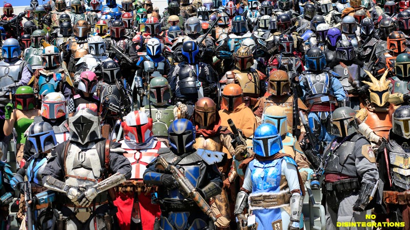 Illustration for article titled So Many Mandalorian Mercs At Star Wars Celebration 2015