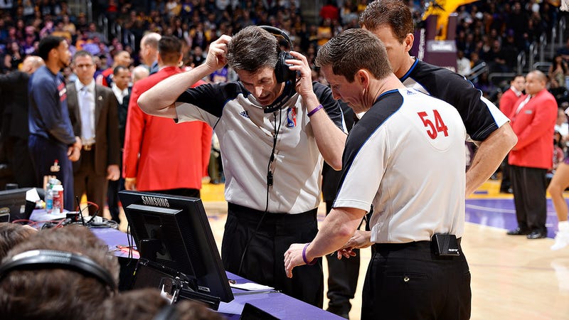 Illustration for article titled Report: NBA To Overhaul Replay System