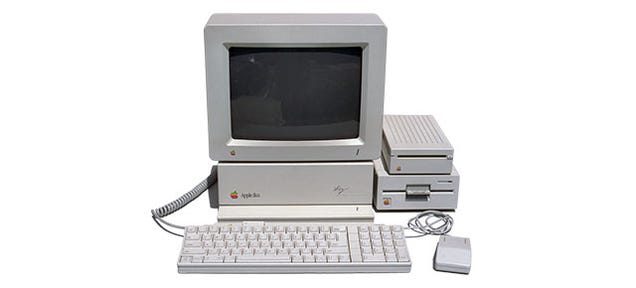 15 Old Gadgets That Live On In Our Hearts