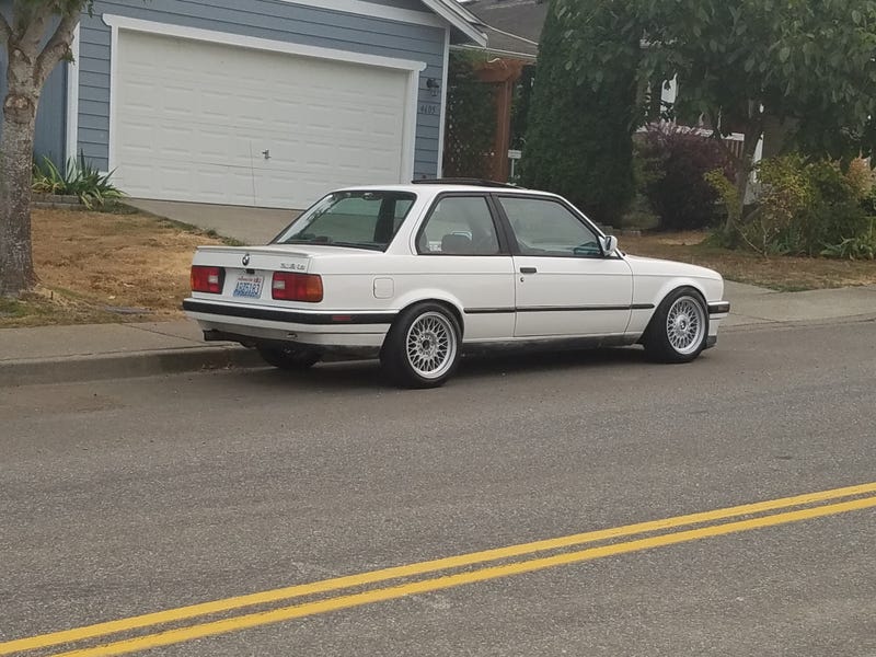 E30 unrelated to anything.