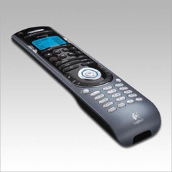 Illustration for article titled Dealzmodo: Logitech Harmony 550 $70