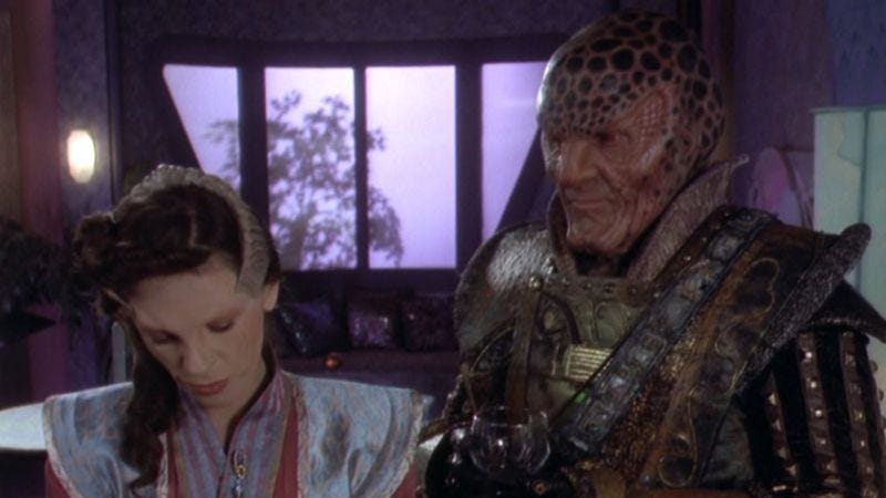 Illustration for article titled Babylon 5: “Acts of Sacrifice”/“Hunter, Prey”