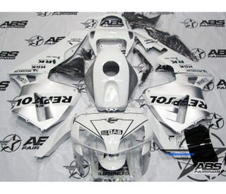 Illustration for article titled Honda Cbr 600 Rr 2006 Repsol Honda