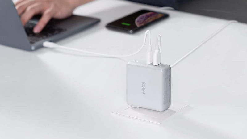 Anker PowerPort Speed+ | $20 | Amazon | Usa el cĂłdigo ANKERW24Foto: Amazon