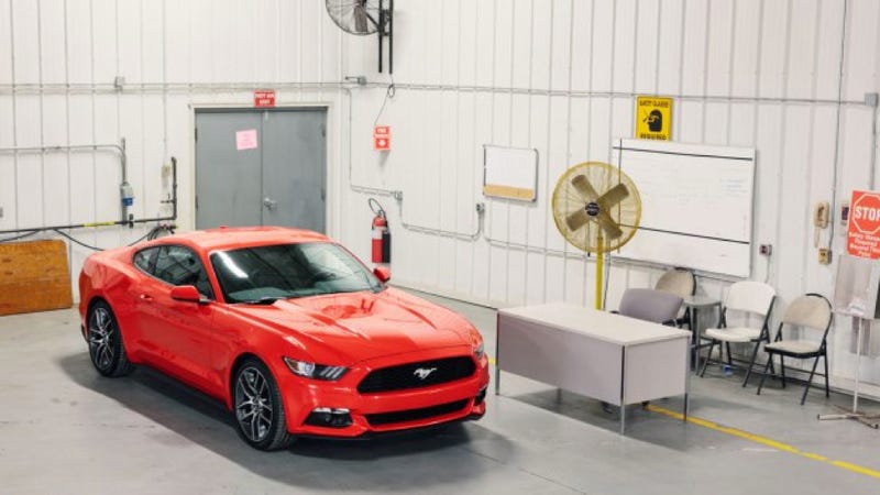 Illustration for article titled The Clearest Photo Of The 2015 Ford Mustang Yet