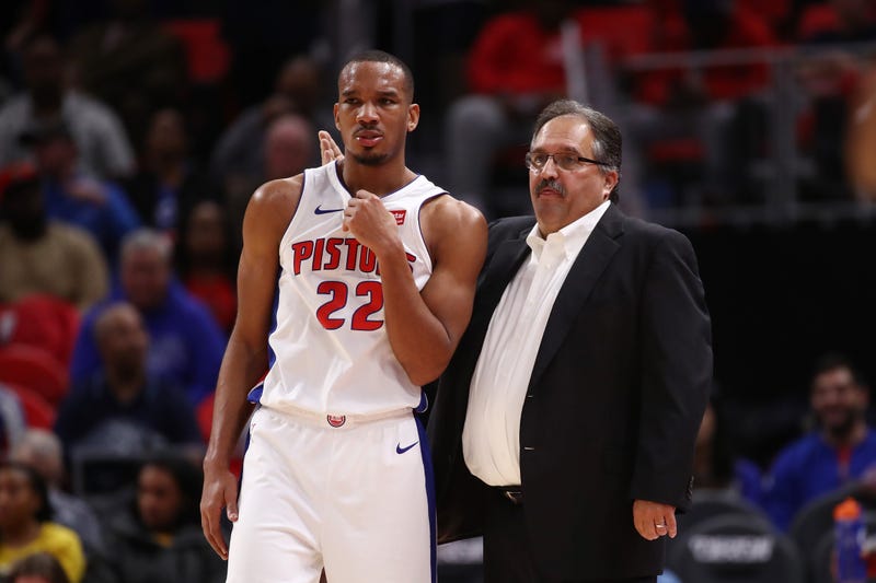 Detroit Pistons head coach Stan Van Gundy talks to No. 22 Avery Bradley during a game against the Indiana Pacers at Little Caesars Arena on Nov. 9, 2017, in Detroit. (Gregory Shamus/Getty Images)