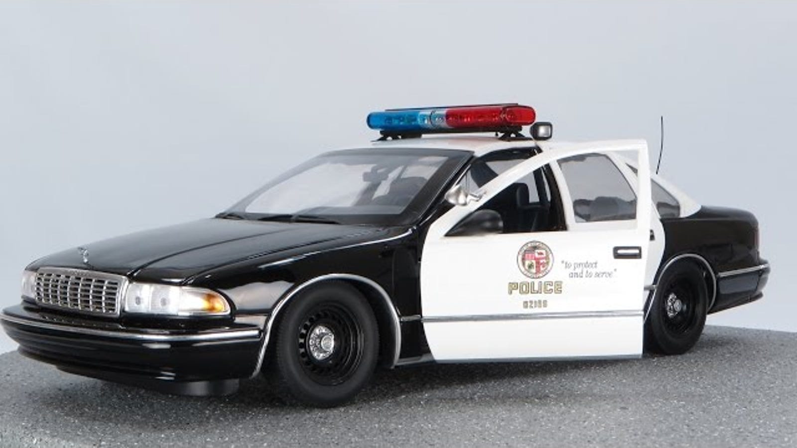 scale model police cars