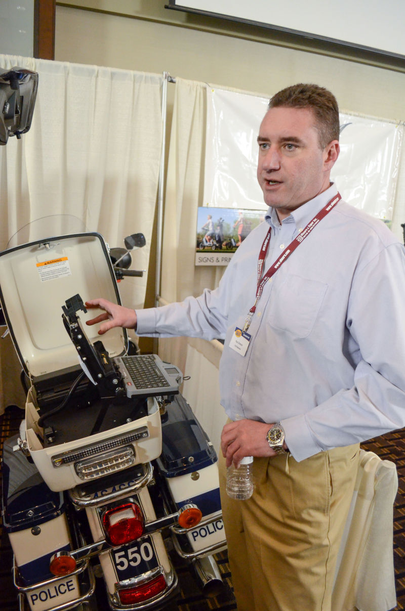 Membayangkan Motor Polisi Modern