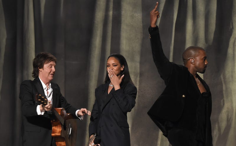 Illustration for article titled Kanye Let Them Finish: All the Best Moments From the 2015 Grammys