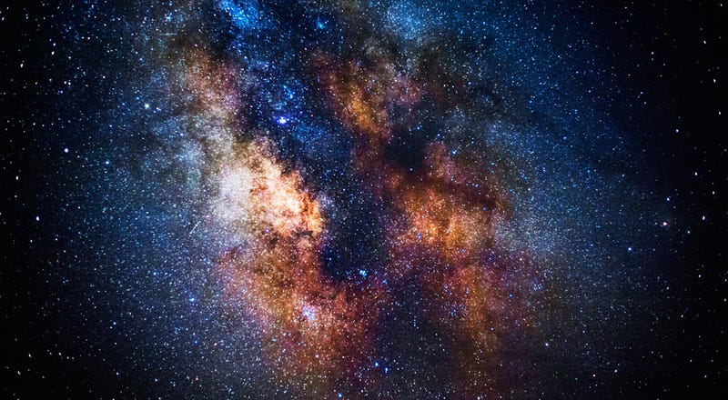 Illustration for article titled Si doblas tu tamaño por minuto, en 2 horas alcanzarías el del universo