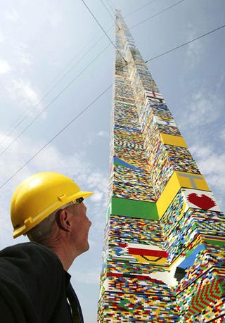 world's biggest lego brick