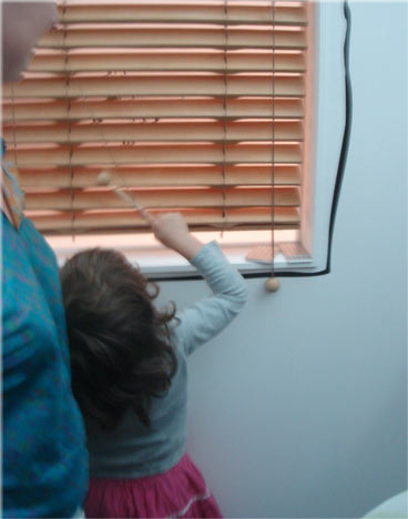 Illustration for article titled Beat Blinds Make Window Coverings Both Musical and Annoying