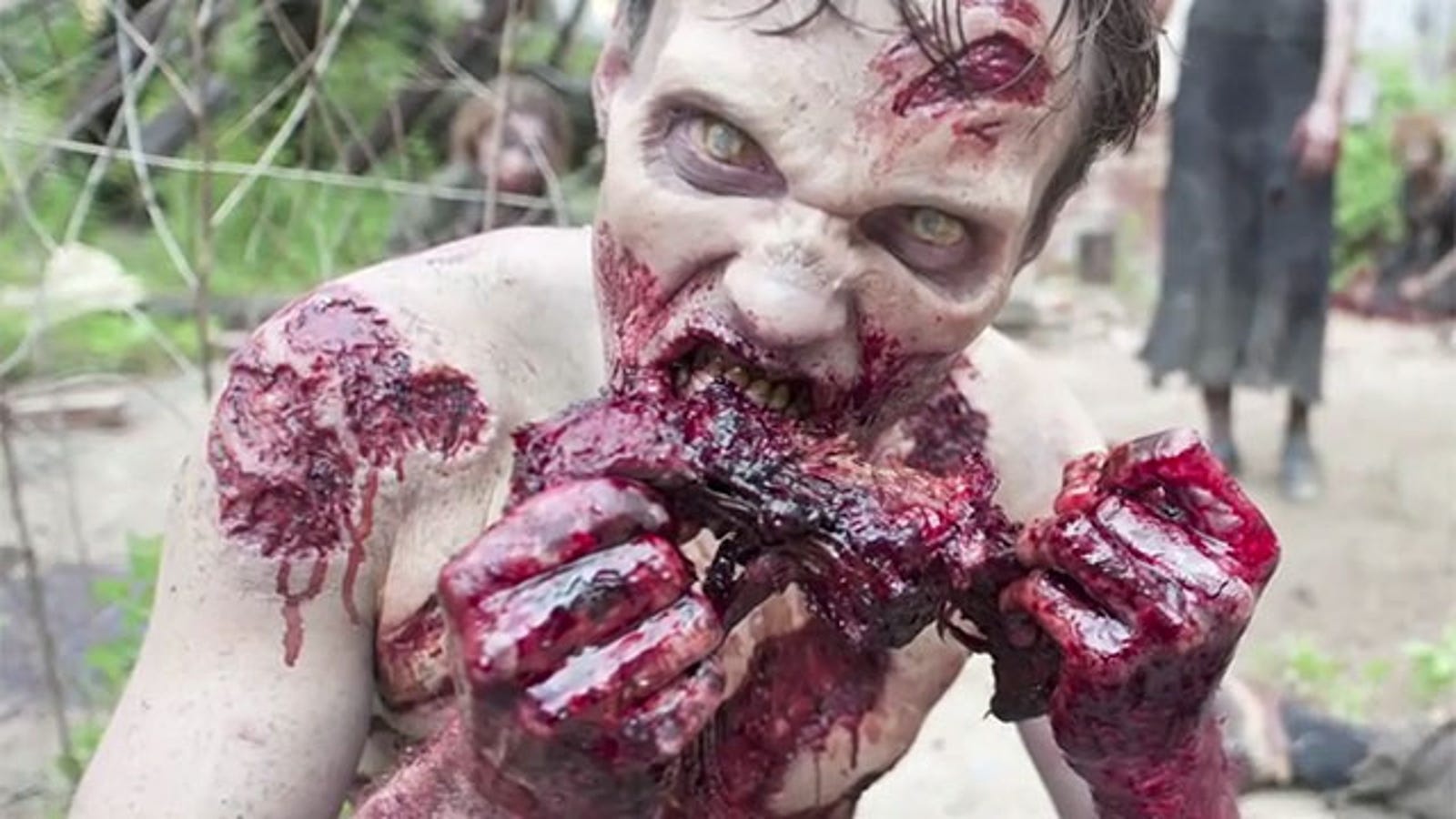 nude girls eating zombies porn gif older women