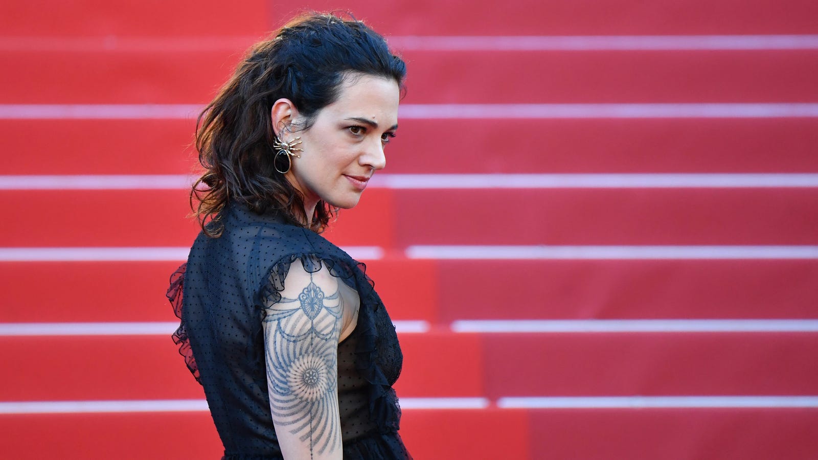 Asia Argento flees Italy amid victim-blaming backlash over ...