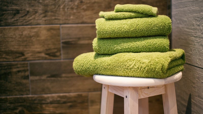Illustration for article titled Five Types of Towels You Should Have in Your Bathroom